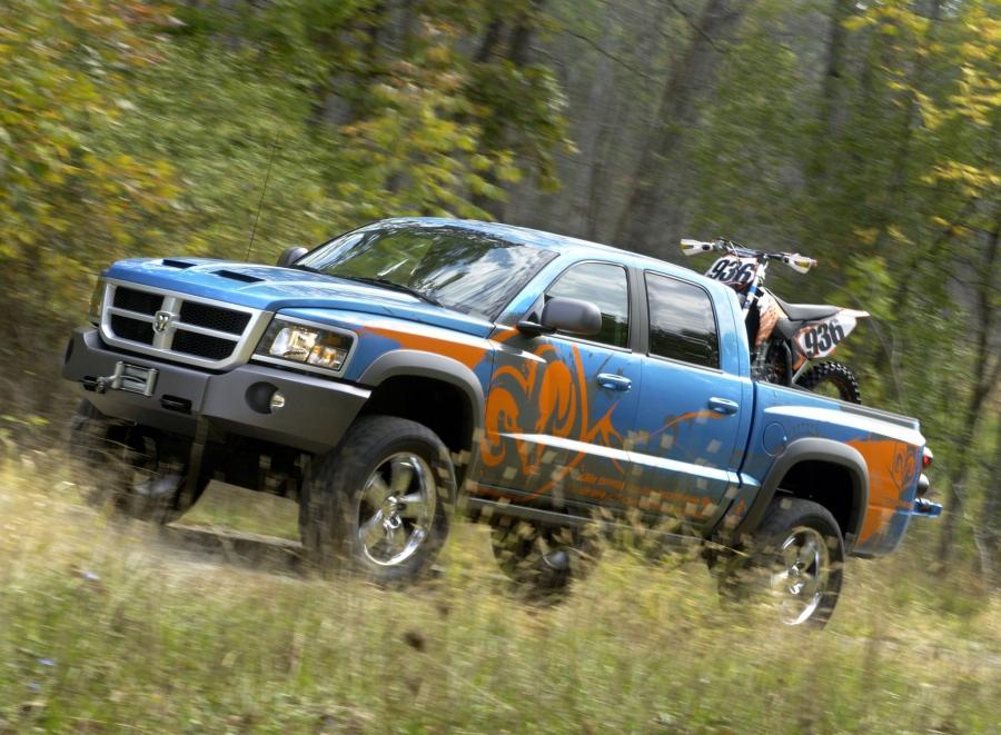 Dodge Dakota MX Warrior Concept 2007 года  (фото 9 из 20)